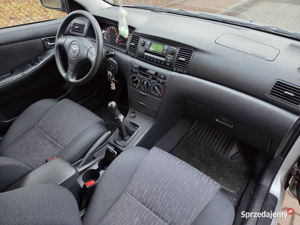 Toyota Corolla E12 14 VVTi klimatyzacja komputer pokładowy