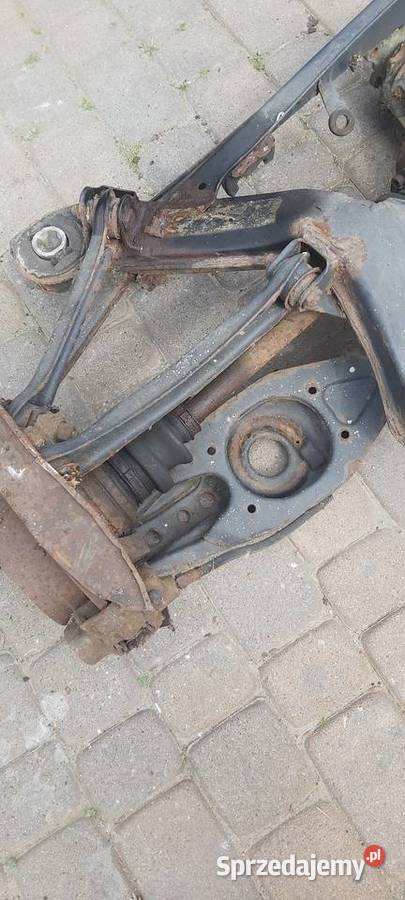 Tylne zawieszenie mercedes 190 osobowe Sprężyny zawieszenia Wydra