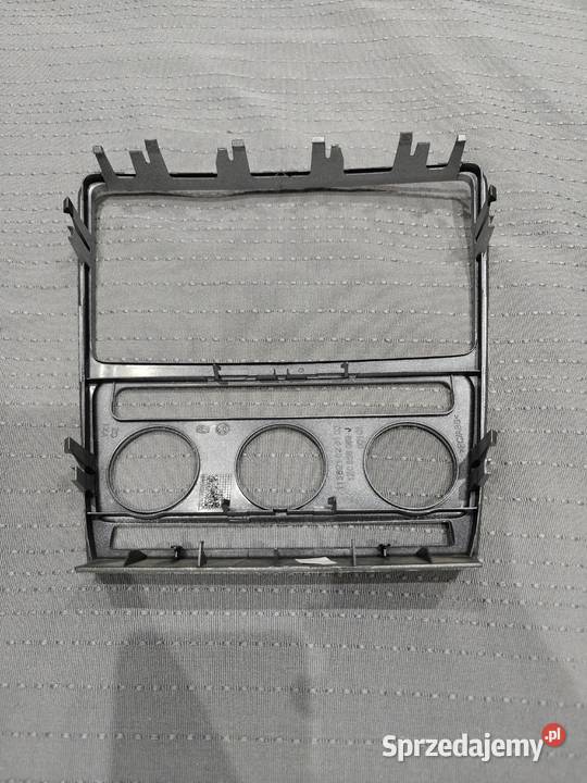 Ramka radia konsoli środkowej Octavia 2 RS Zabrze