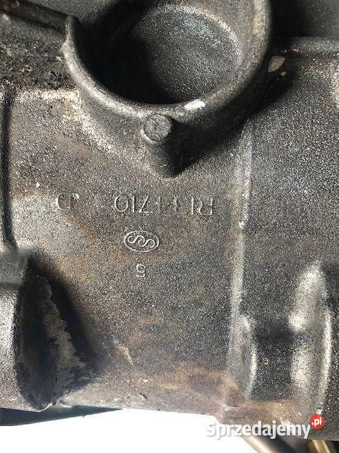 John Deere r134710 Obudowa Skrzyni Power Quad Części i osprzęt rolniczy