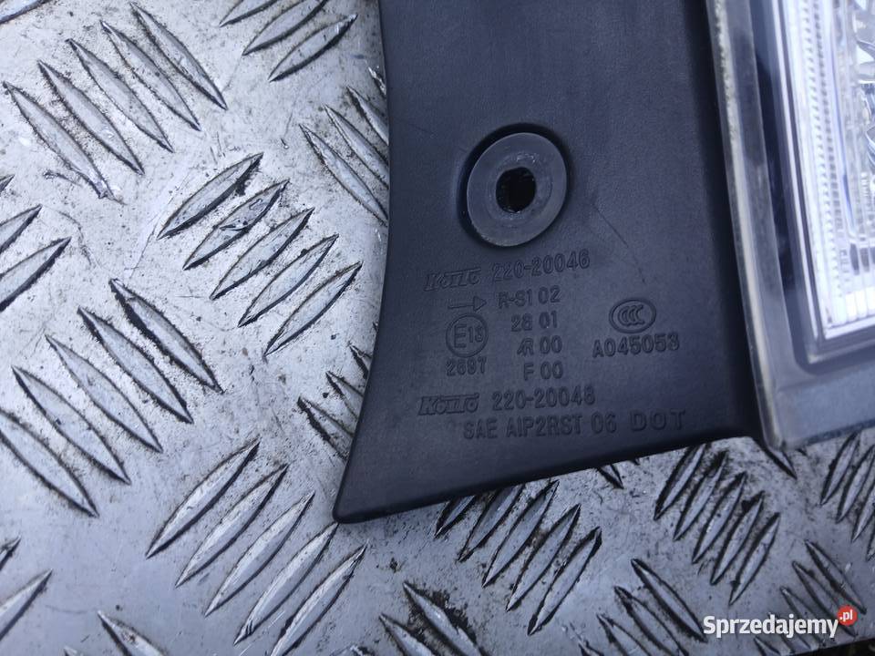 Lampa prawa tylna Subaru Forester III SH EU Radłów