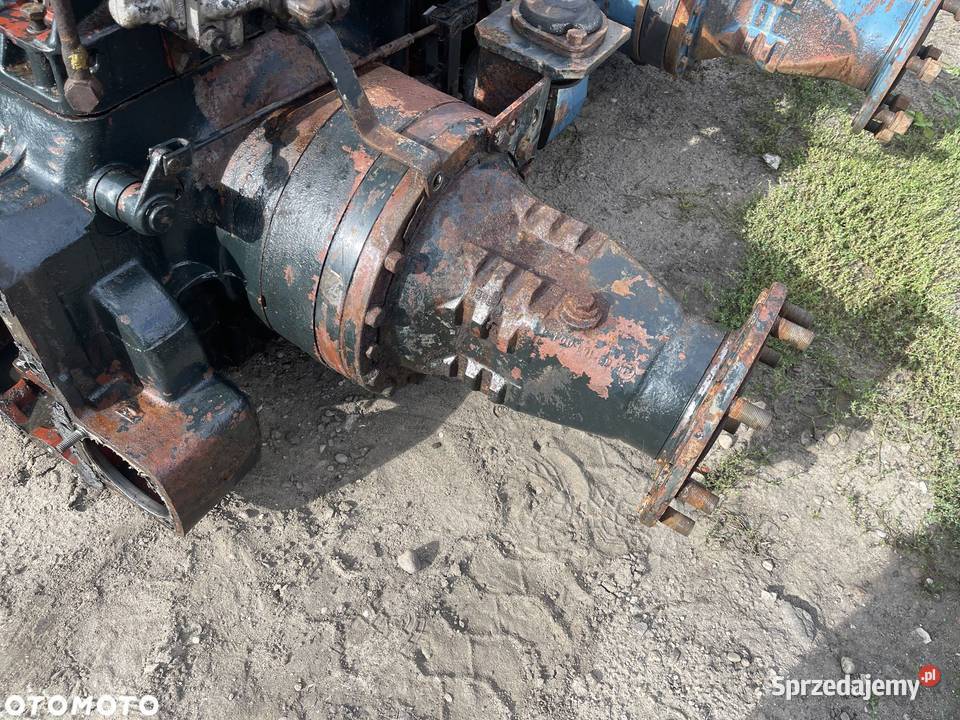 Zwolnica Ursus Zetor 4 i 6 cylindrowy Nowy Stary