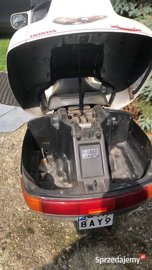 Honda Pacyfic Coast PC 800 turystyczny Tołcze