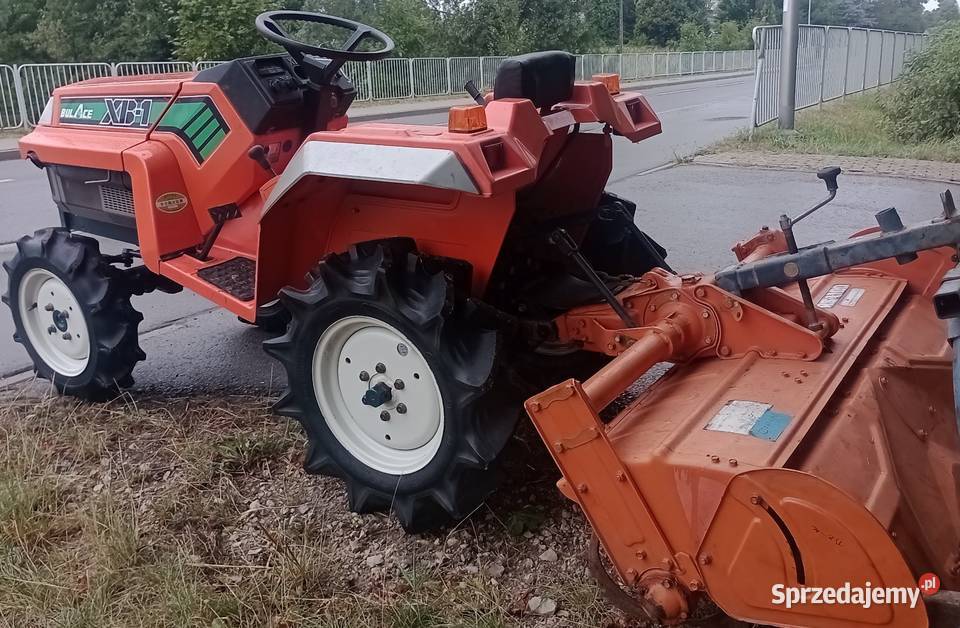 Ciągnik mini traktor ogrodniczy Kubota Napęd 4x4 Kubota Zamość