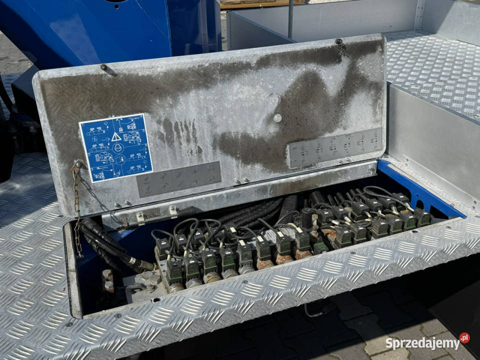 Nissan Cabstar Podnośnik Koszowy 22m RUTHMANN Widełki