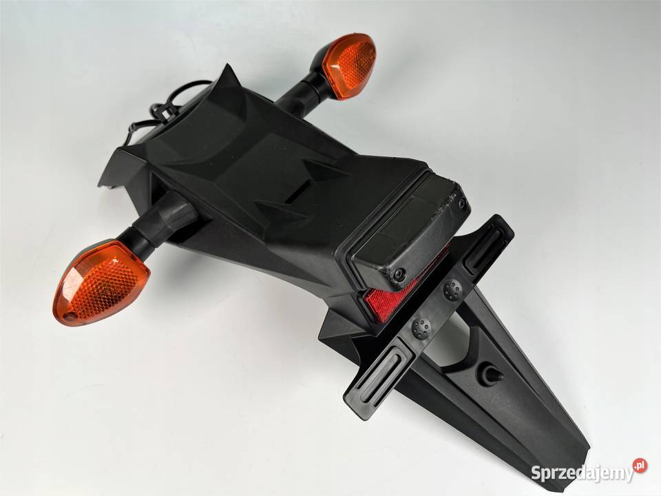 SUZUKI GSR 750 1116 Mocowanie tablicy kierunki Łobżenica