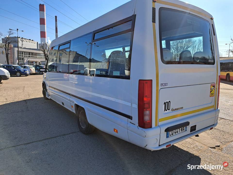 Autobus iveco daily 28miejsc Rok produkcji 2009 Autobusy i minibusy sprzedam