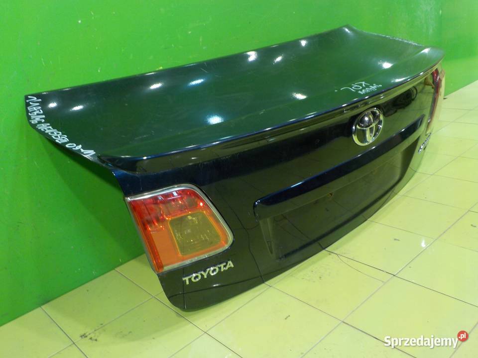 TOYOTA AVENSIS III T27 09r SEDAN 4D klapa tyl Suków