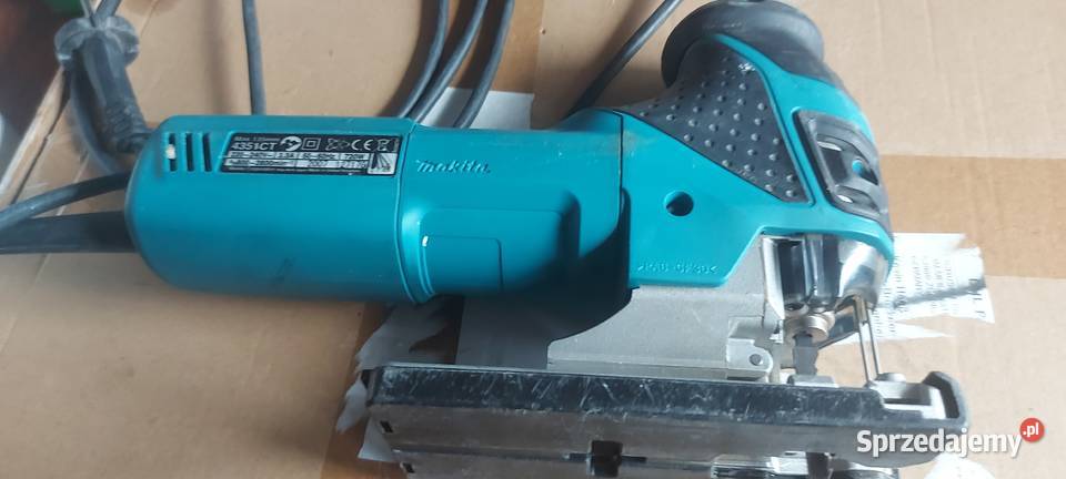 Wyrzynarka Makita 4351CT