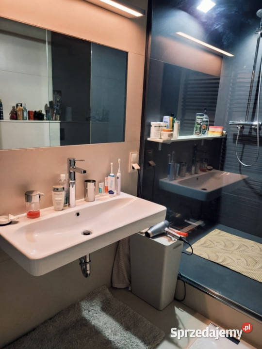 Sprzedam Mieszkanie kawalerka Pabianice centrum