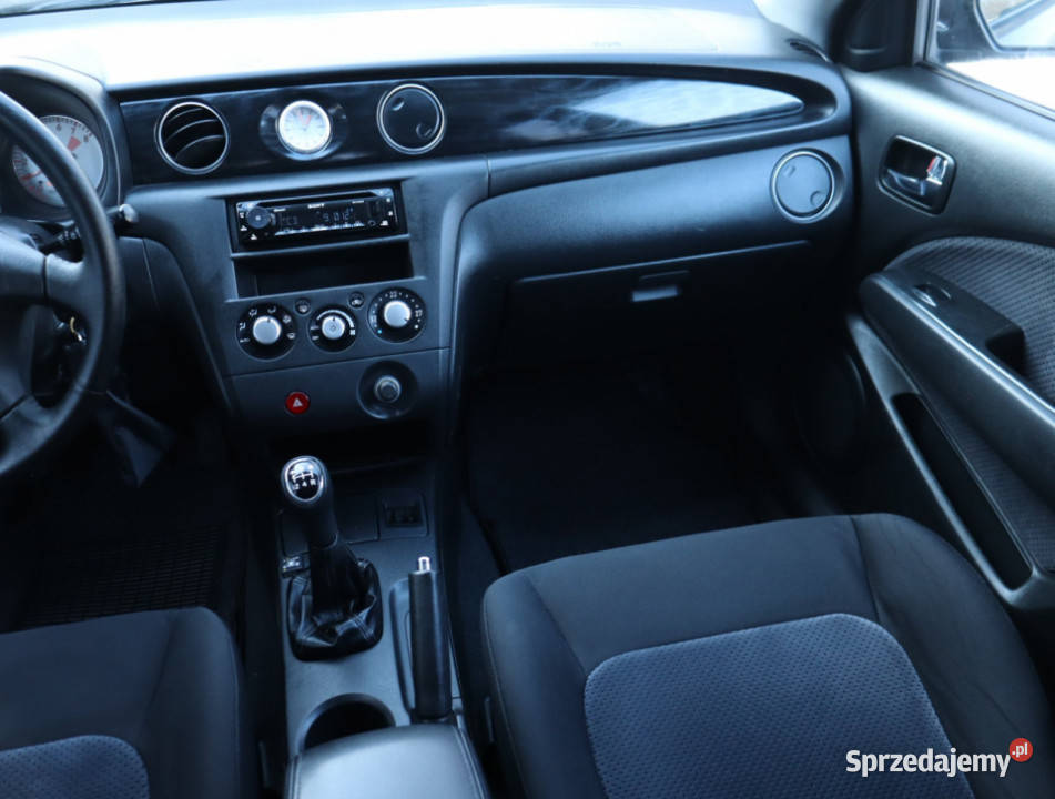 Mitsubishi Outlander 20