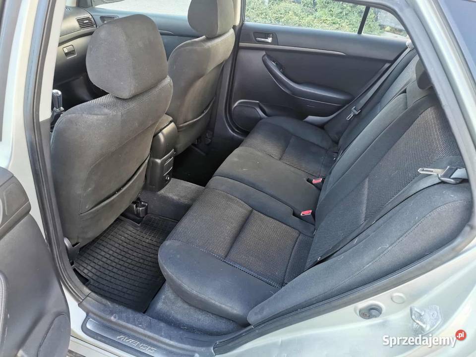 Toyota Avensis 2004 20 d4d złoty dolnośląskie Wrocław