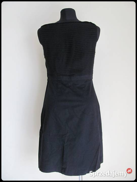 Sukienka biurowa klasyczna mała czarna HM Spódnice i sukienki Płock