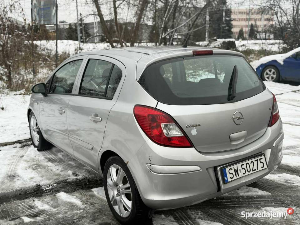 Opel Corsa D niski przebieg 180 welurowa tapicerka Sosnowiec