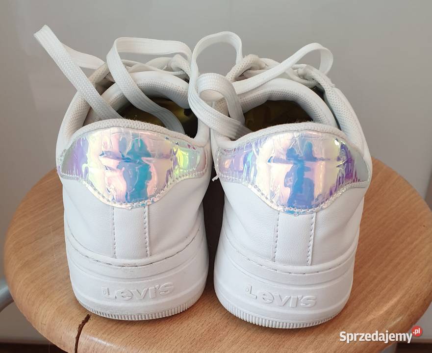 Adidasy sportowe Sneakersy LEVIS j nowe 38 Obuwie sportowe Warszawa