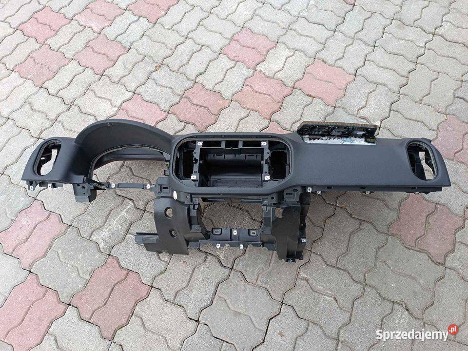Volkswagen Tiguan 5N0 R line lift Kokpit Deska Deski rozdzielcze, konsole Rzeszów sprzedam