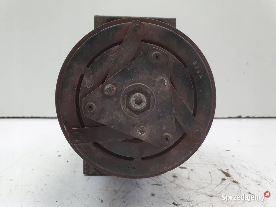 SPRĘŻARKA KLIMATYZACJI Renault Captur 09 TCe Kompresory klimatyzacji Chełm