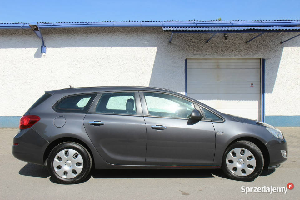 Opel Astra 2011r 17 diesel CHIP 150 kombi ASR (kontrola trakcji) opolskie Nysa sprzedam