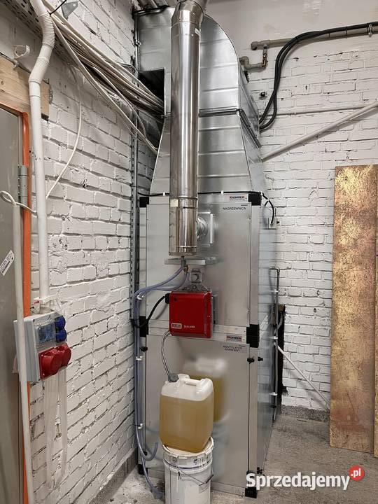 Adaptacja pomieszczenia na lakiernie 25 lat Radomsko