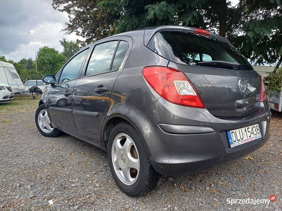Opel Corsa D LIFT 12 EcoFlex 86 2011r mały manualna Lubin