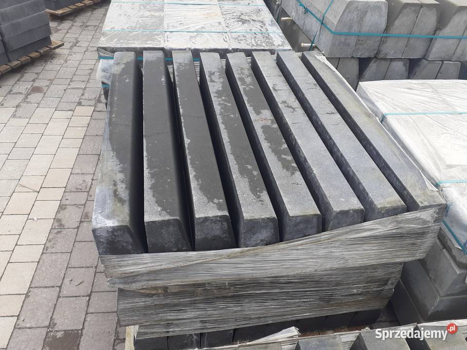 Krawężnik Drogowy Betonowy 1225100 grafit II Wielogóra