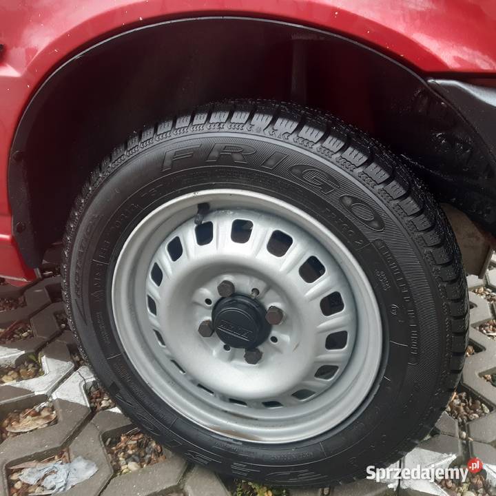 Fiat Uno bez korozji oplacony