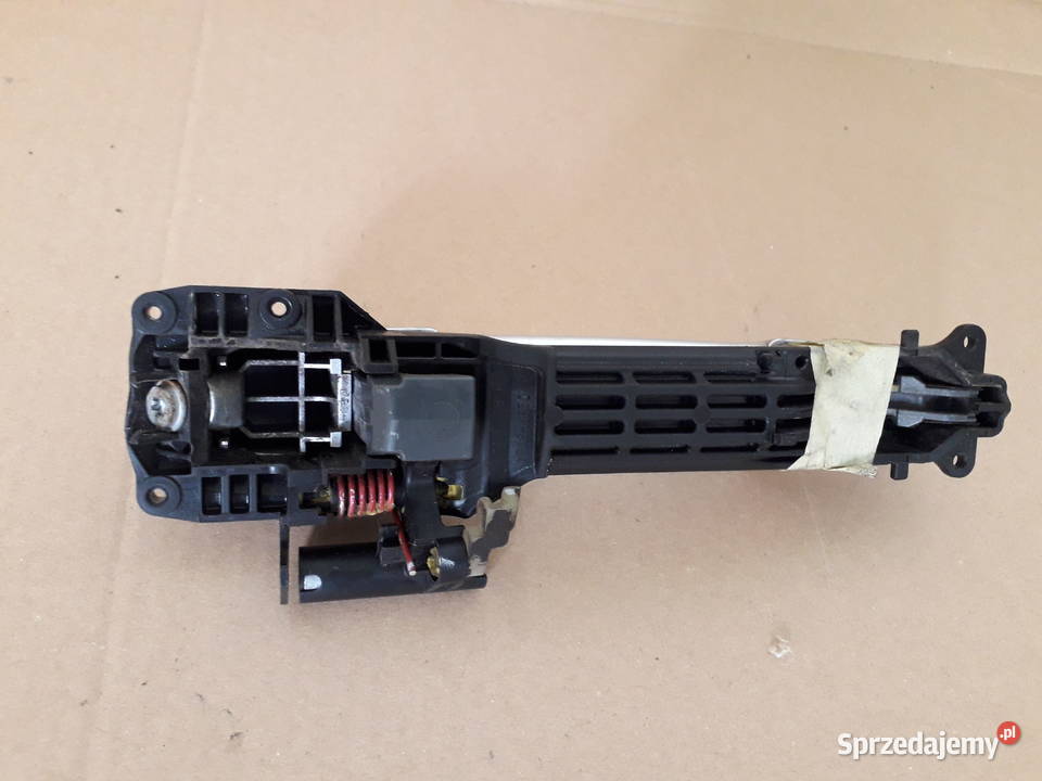 Suzuki Swift szyba drzwi prawa klamka zamek