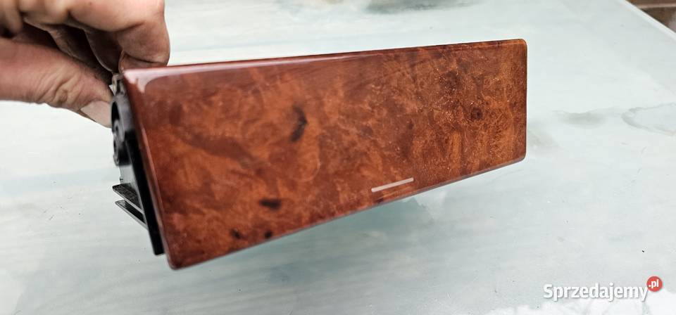 Schowek pod radio mercedes w210 wielkopolskie