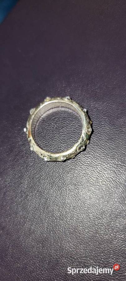 Obraczka z krysztalkami Dla kobiet Rzeszów sprzedam