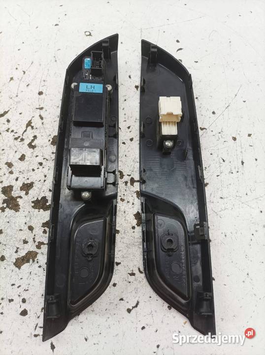 PRZEŁĄCZNIK SZYB PRZÓD LEWY PRAWY KPL Suzuki
