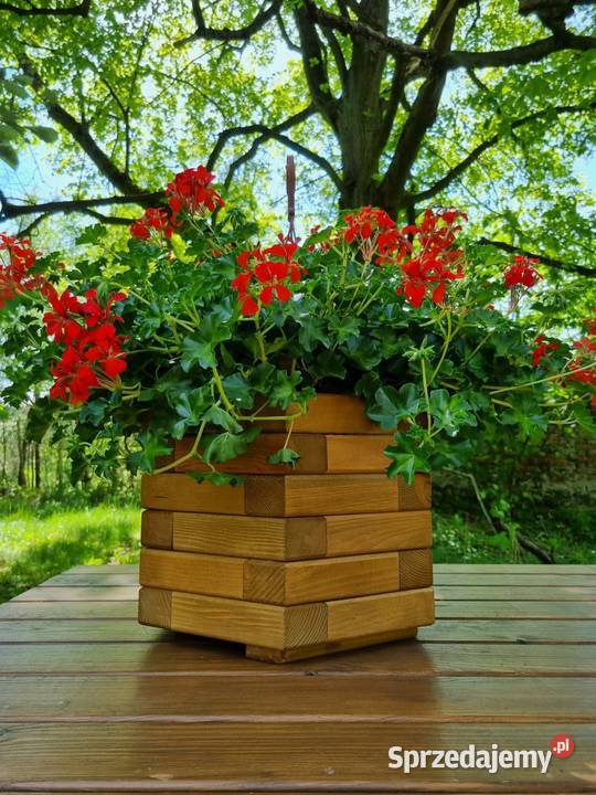 Donica drewniana sosnowa SZEŚCIOKĄTNA Kalety