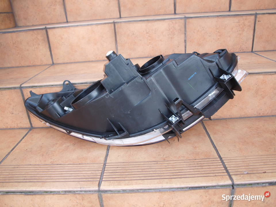 Peugeot 307 lampa lewa przód zwykła soczewka Lampy przednie