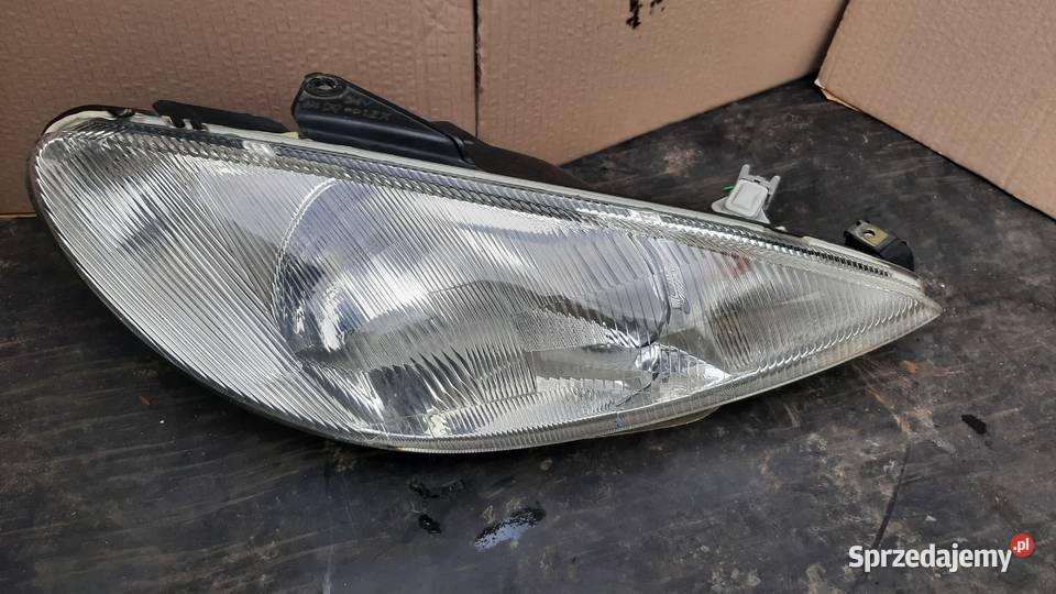 lampa przednia prawa peugeot 206 przed lift Dębno sprzedam