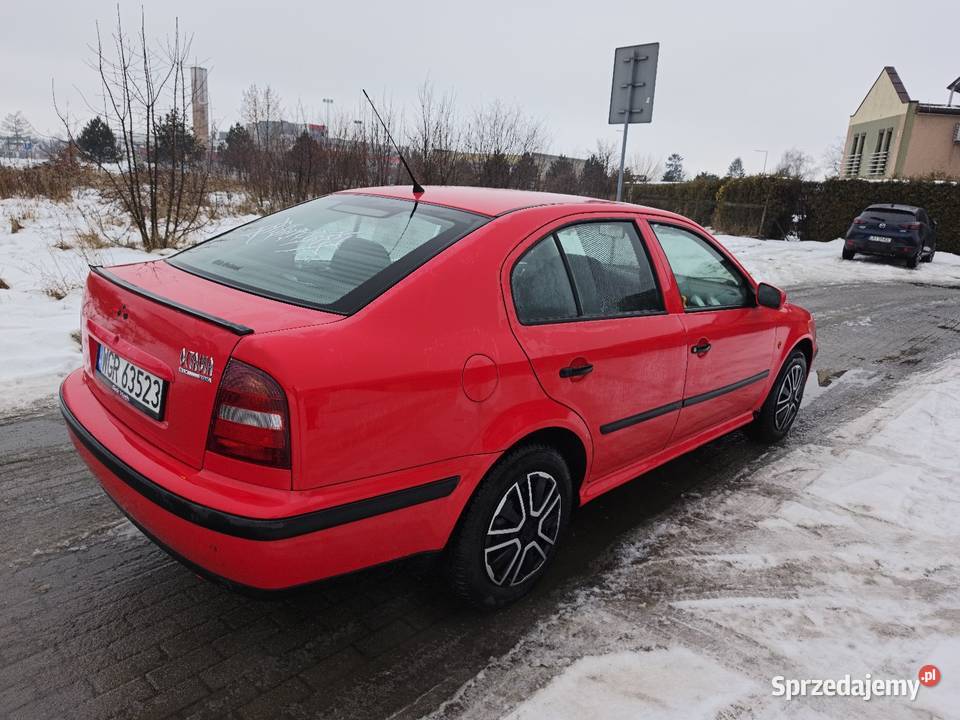 Skoda Octavia 18 125 koni Doinwestowana 4/5 Łuków