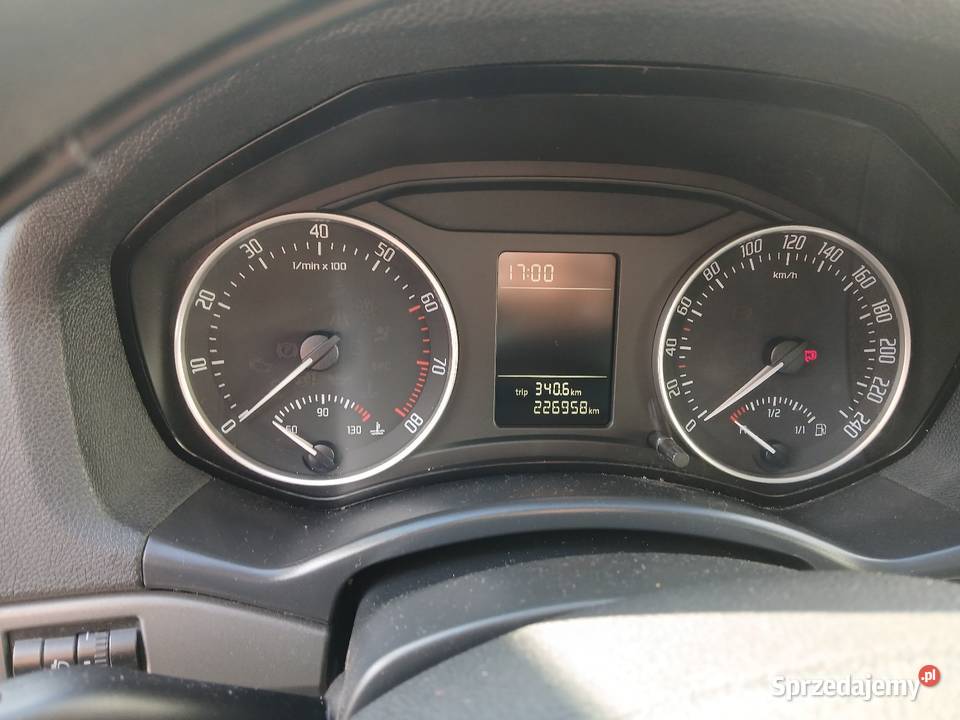 Skoda Octavia 16 MPI benzyna LPG welurowa tapicerka kujawsko-pomorskie Chełmno