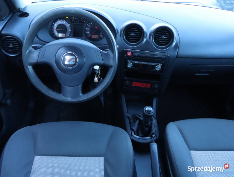 Seat Ibiza 14 16V Rok produkcji 2005 Ibiza Piaseczno