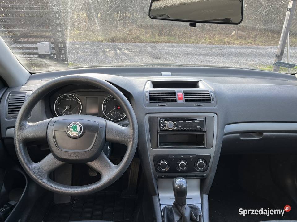 Skoda Octavia 2012 16 MPI Polski Salon 4/5 Wacyn