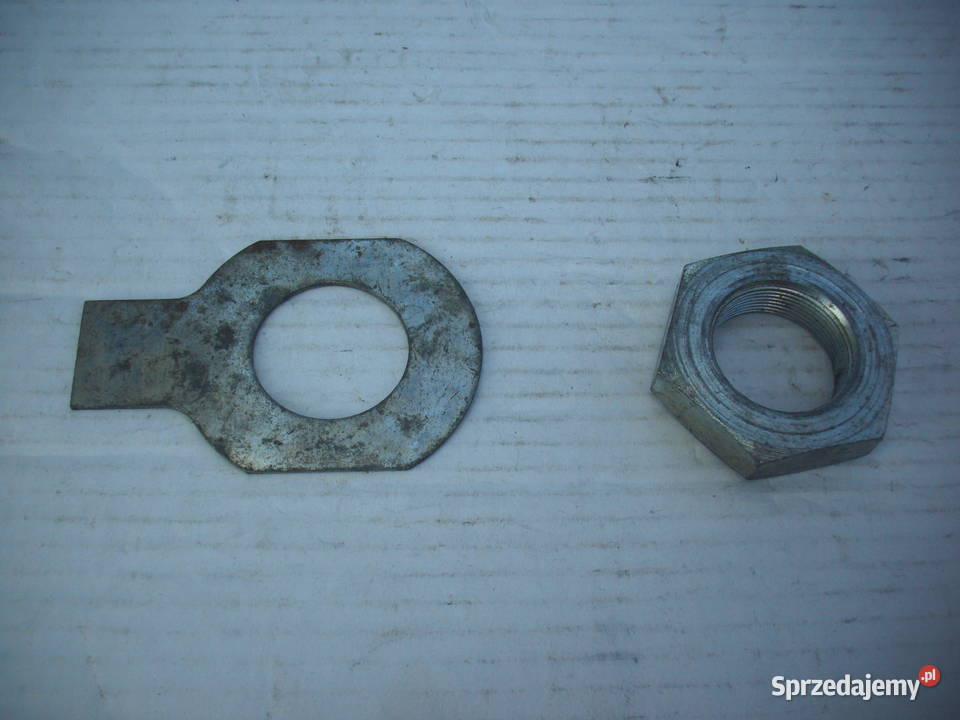 Nakrętka i zabezpieczenie koła klinowego STAR Kielce