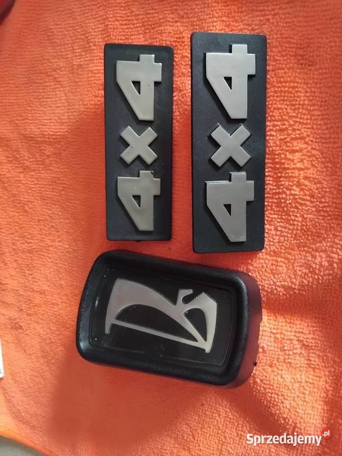Emblemat znaczek kraty przód dwa Emblematy 4x4 Przemyśl