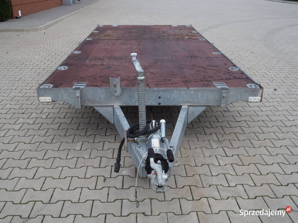 Laweta przyczepa samochodowa uniwersalna lawety Stęszew