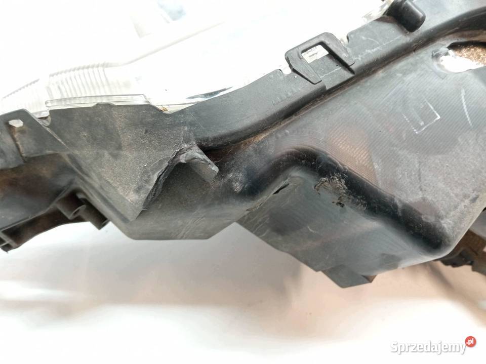 LAMPA PRZÓD PRAWA XENON EUROPA Peugeot 4007 I świętokrzyskie