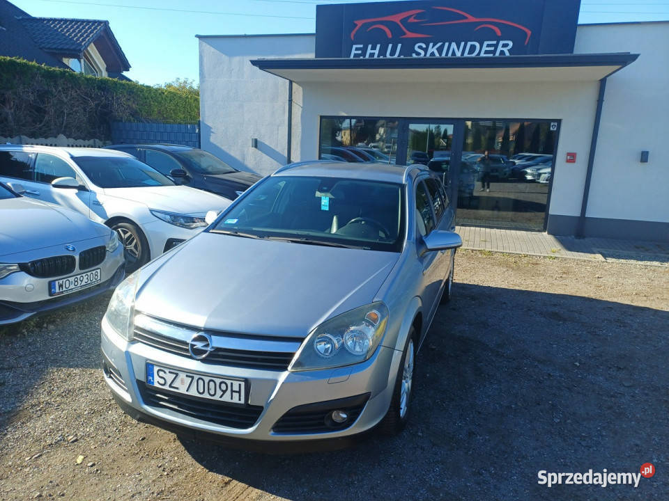 Opel Astra PółSkóraClimatronic Serwis Rok produkcji 2006 Astra Chrzanów