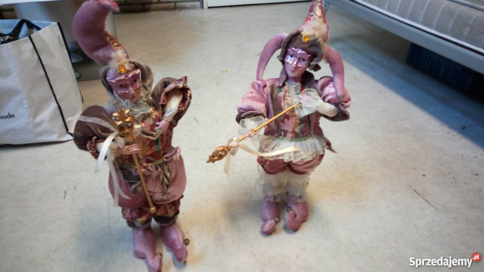 Błazny pięknie zdobione nakręczne kuranty Błaszki sprzedam