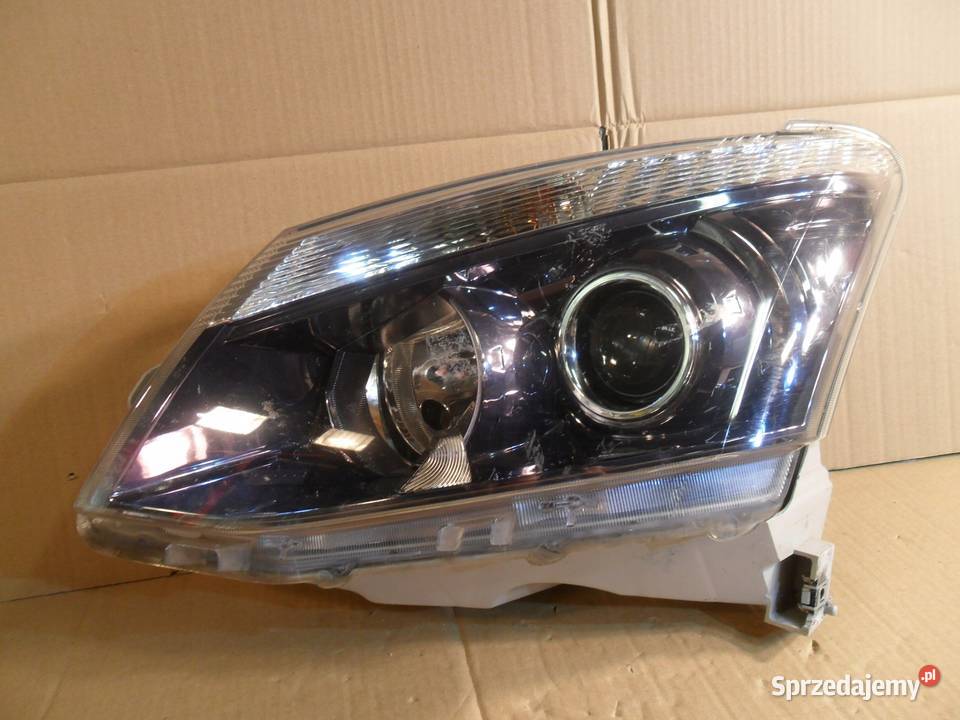 LAMPA LEWY PRZÓD EU ISUZU D II 2