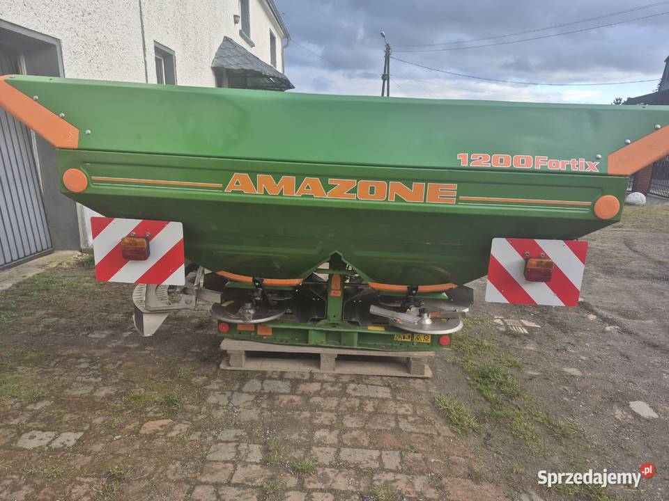Rozsiewacz Amazone zam 1200 nieuszkodzony Rozsiewacze nawozów Gierałtów