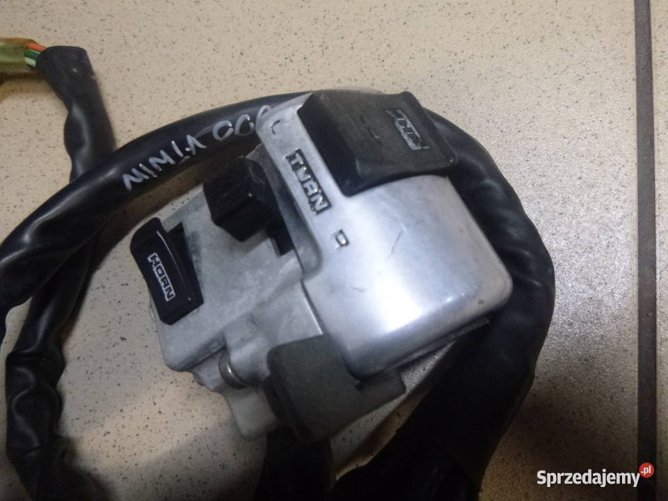 Przełącznik prawy lewy Honda Shadow VT 800 V Jawiszowice