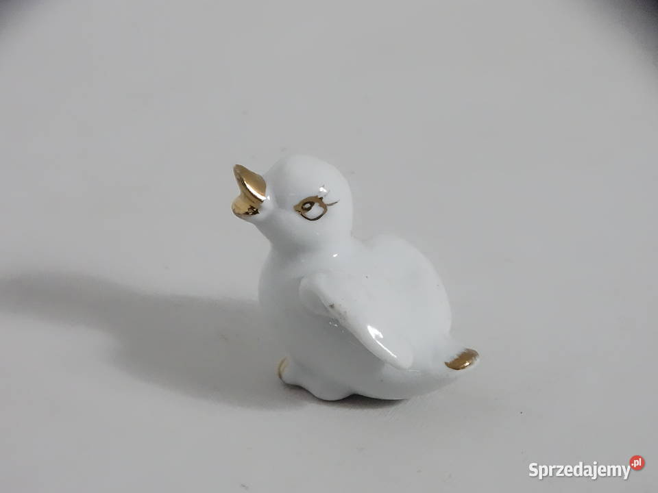 Urocza Porcelanowa Figurka Ptaszka Pisklaka Biłgoraj
