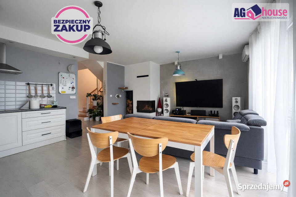 sprzedaży domu szeregowego Banino Halna 111m2