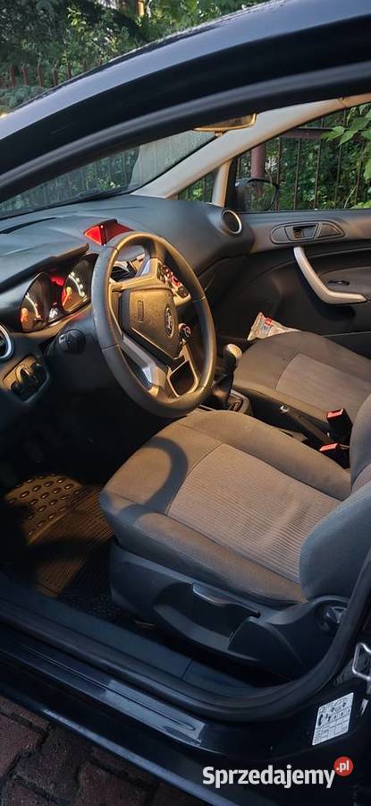 Ford Fiesta MK7 125 Benzyna 2011 5D Klimatyzacja Fiesta Bełchatów