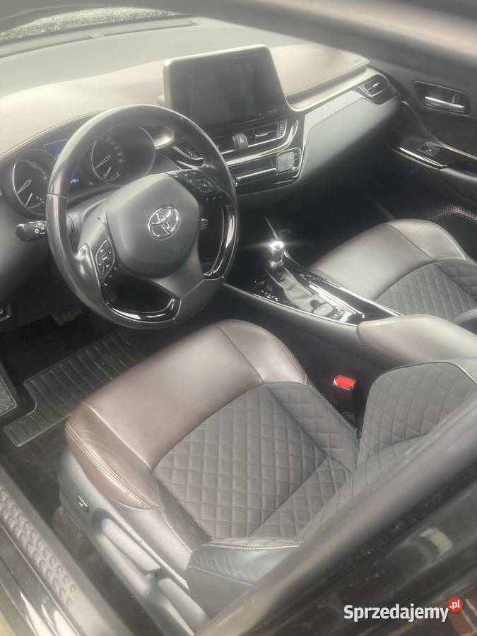 Toyota chr 122KM